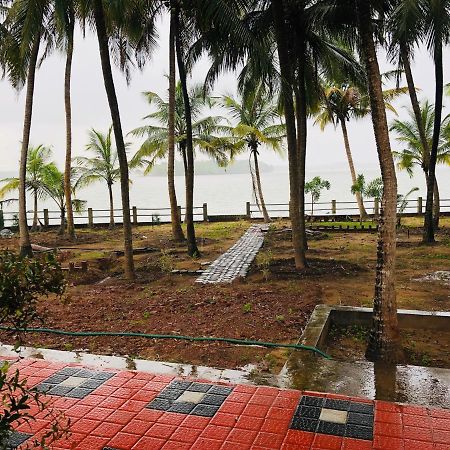 Candlehut Homestay Nīleshwar المظهر الخارجي الصورة