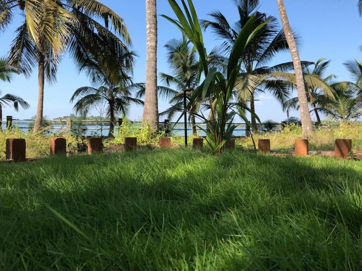Candlehut Homestay Nīleshwar المظهر الخارجي الصورة